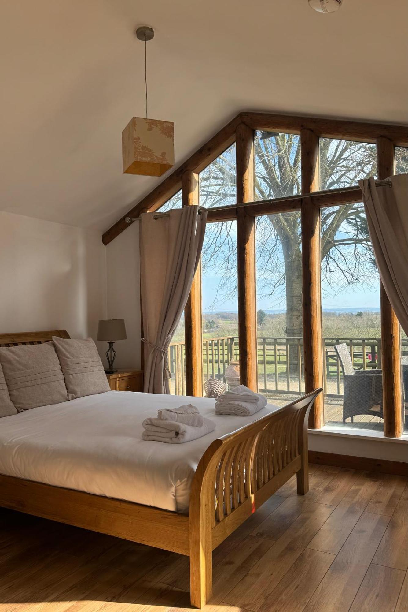 Stable Lodge 2 Bedrooms Horspath エクステリア 写真