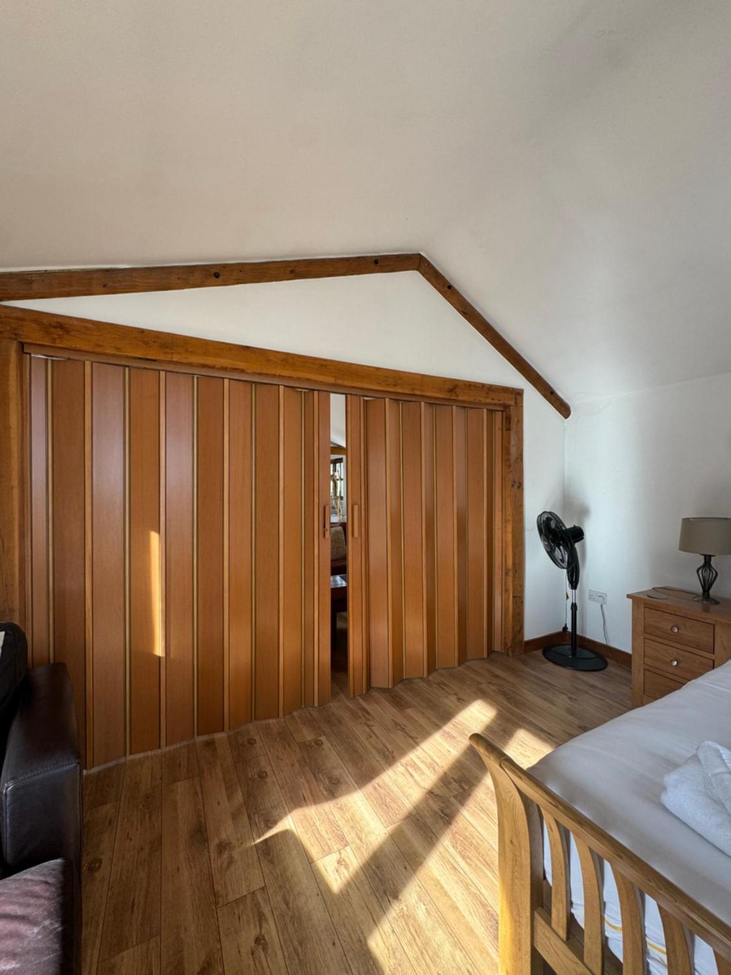 Stable Lodge 2 Bedrooms Horspath エクステリア 写真